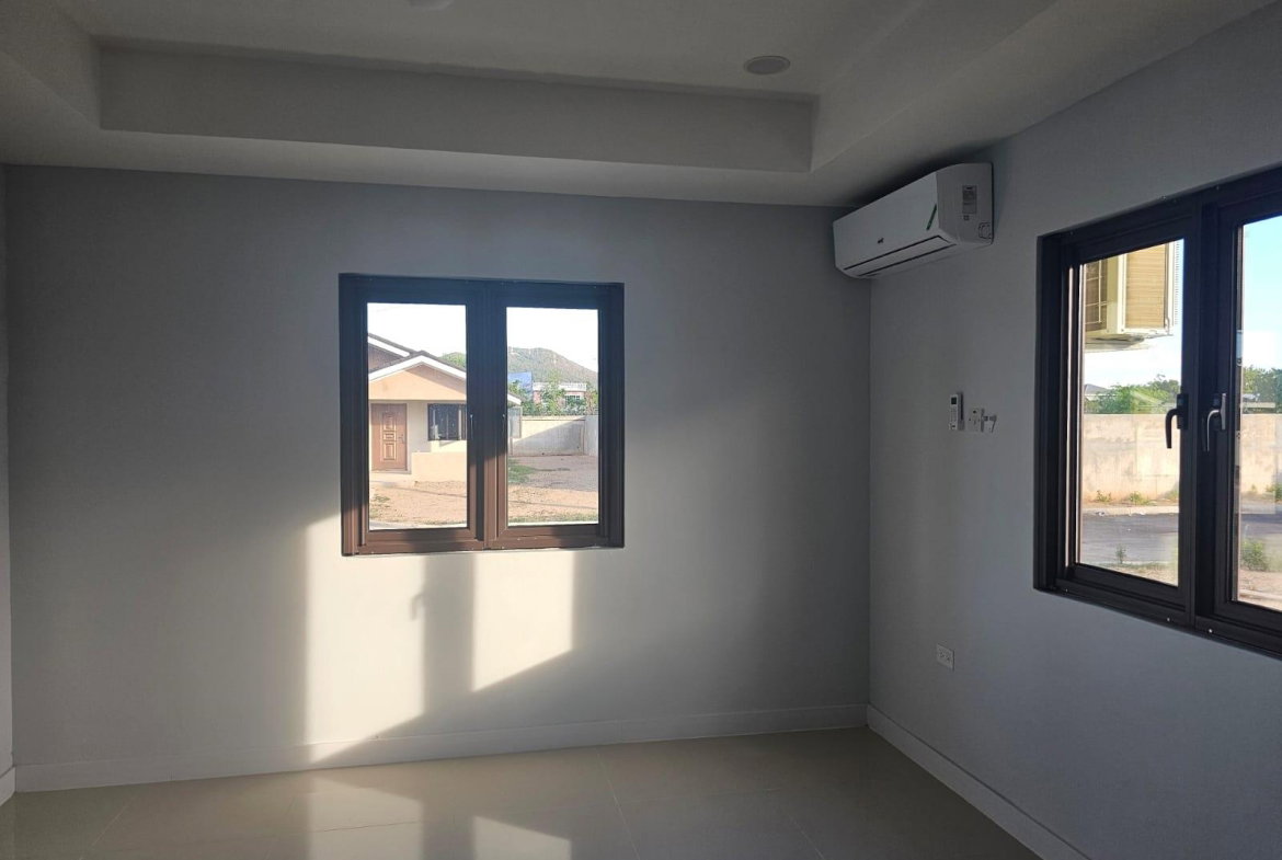 Seventeenth image of 476 Oak Estate in Bernard Lodge, St. Catherine, Jamaica - property is For Rent