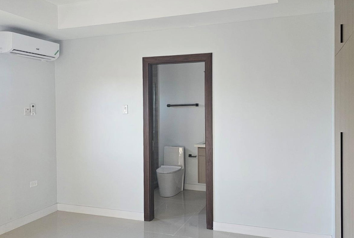 Twenty-Third image of 476 Oak Estate in Bernard Lodge, St. Catherine, Jamaica - property is For Rent