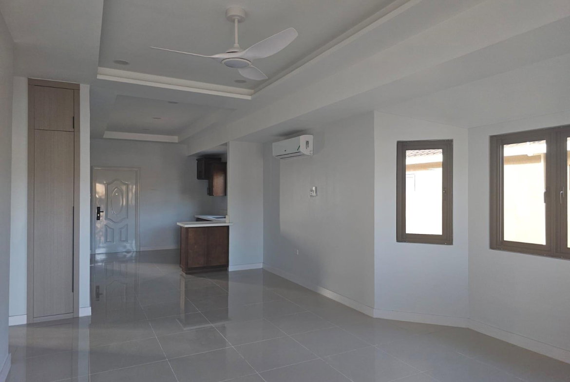 Fifth image of 476 Oak Estate in Bernard Lodge, St. Catherine, Jamaica - property is For Rent