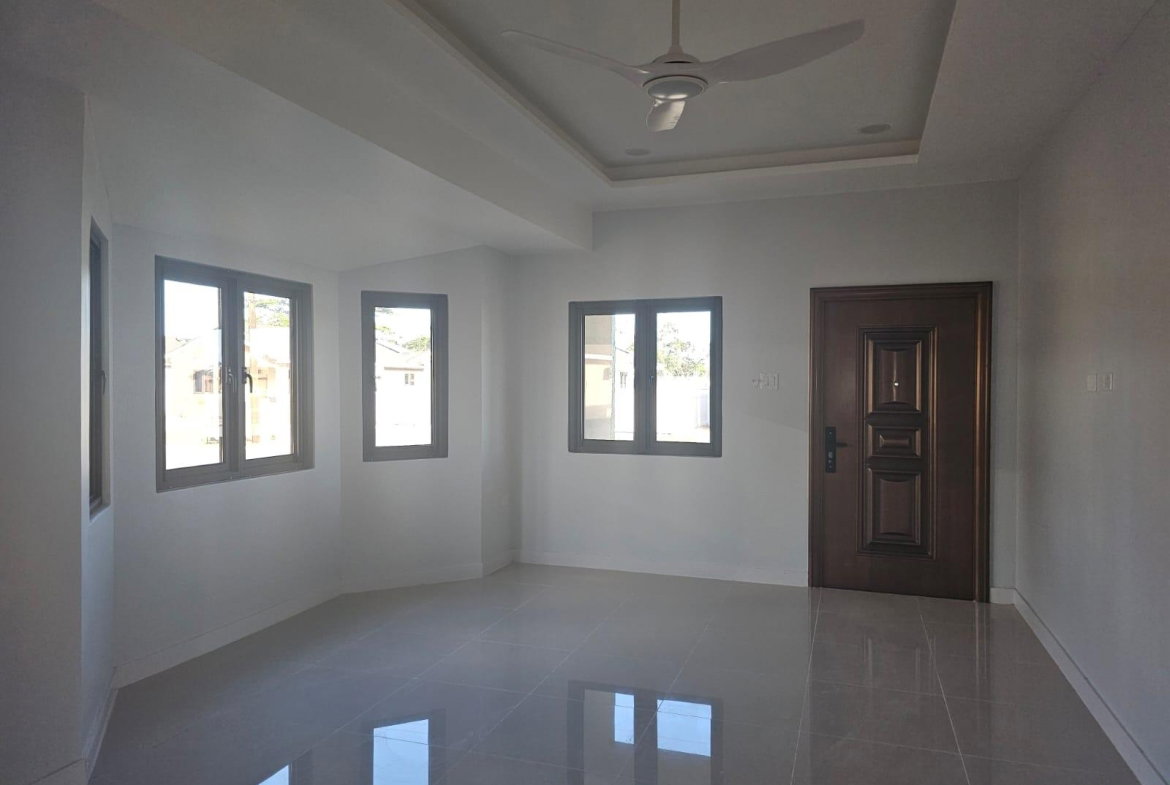 Sixth image of 476 Oak Estate in Bernard Lodge, St. Catherine, Jamaica - property is For Rent