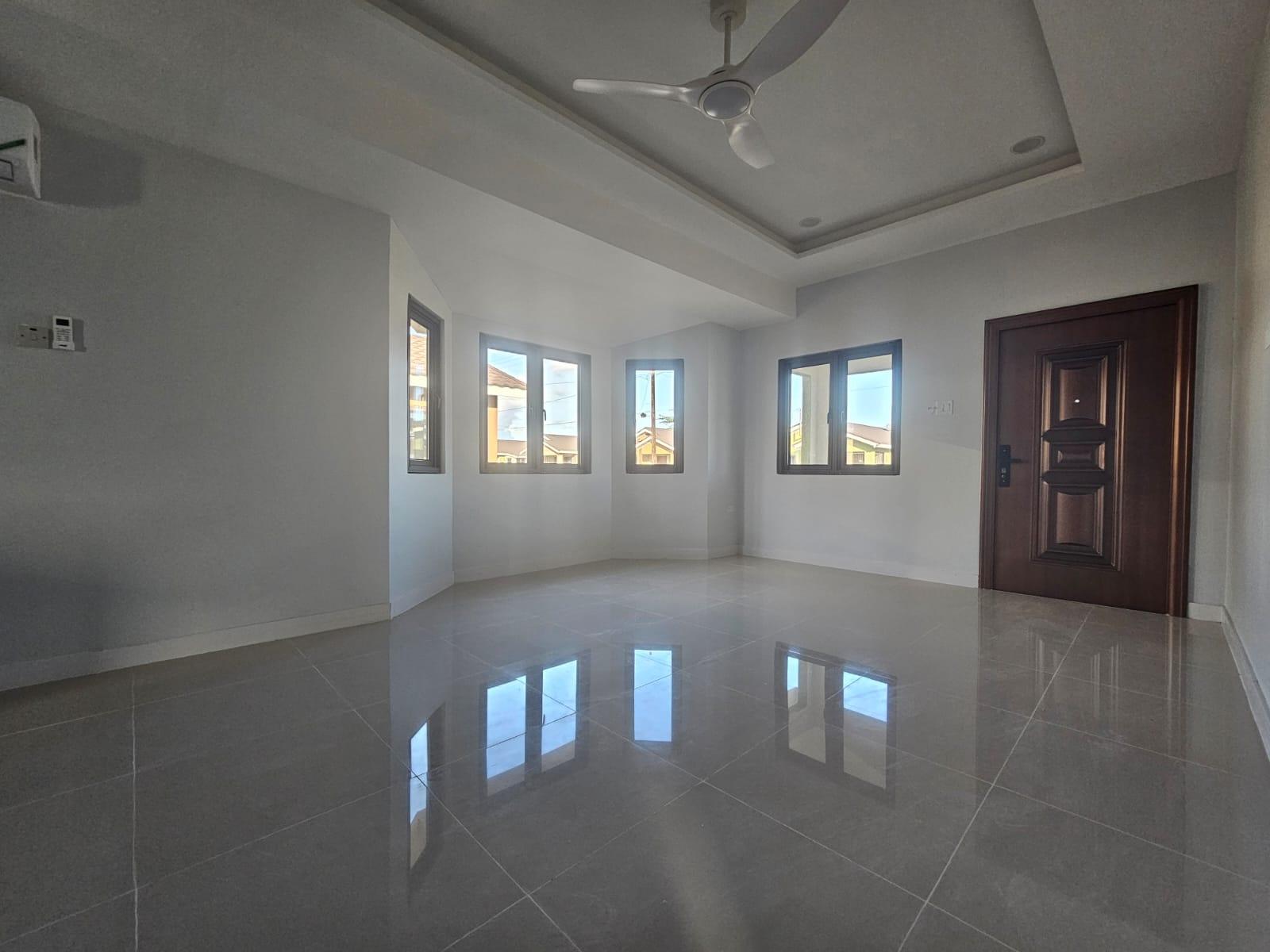 Ninth image of 476 Oak Estate in Bernard Lodge, St. Catherine, Jamaica - property is For Rent