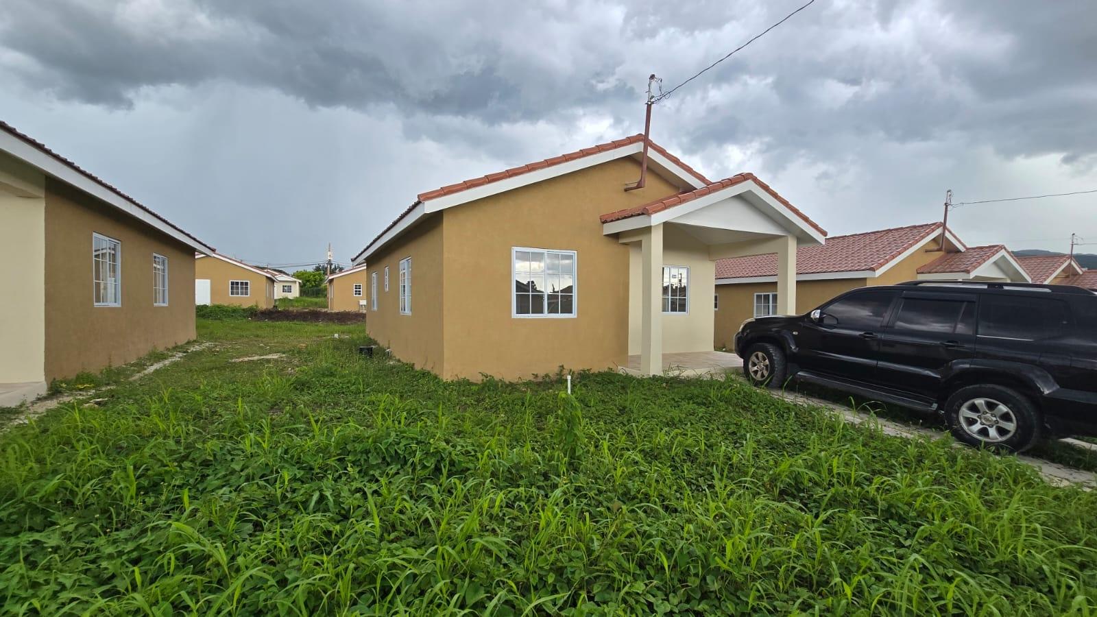 Thirteenth image of 269- Union Acres Housing Devel in New Irwin, St. James, Jamaica - property is For Rent