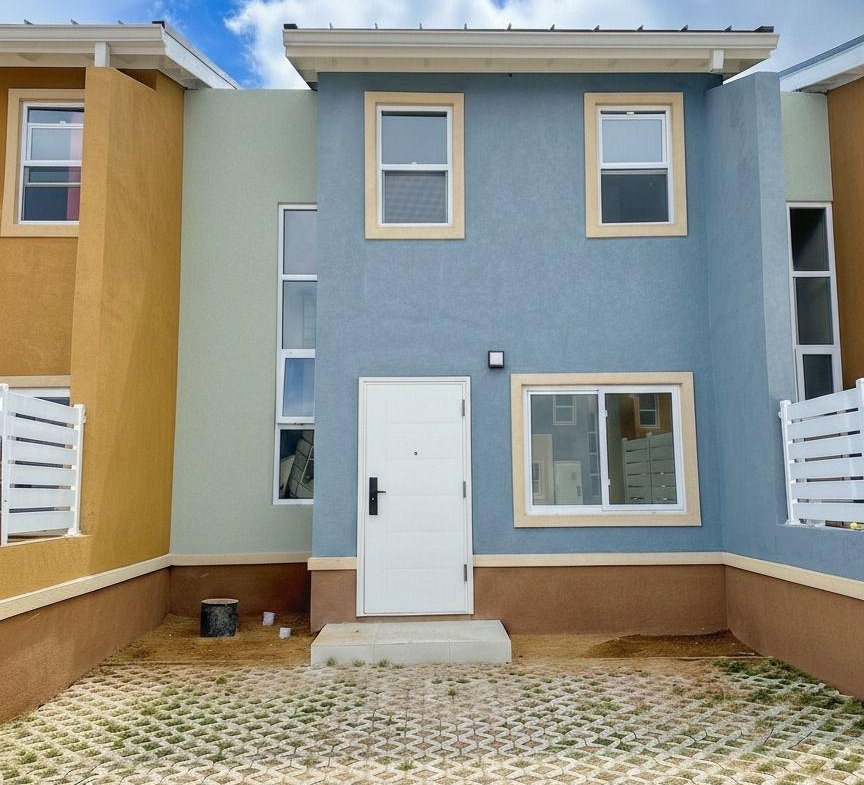 First image of 32 Chestercreek in Greater Portmore, St. Catherine, Jamaica - property is For Rent