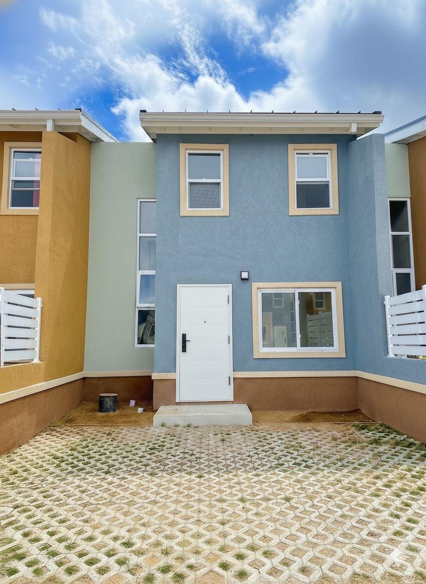 First image of 32 Chestercreek in Greater Portmore, St. Catherine, Jamaica - property is For Rent