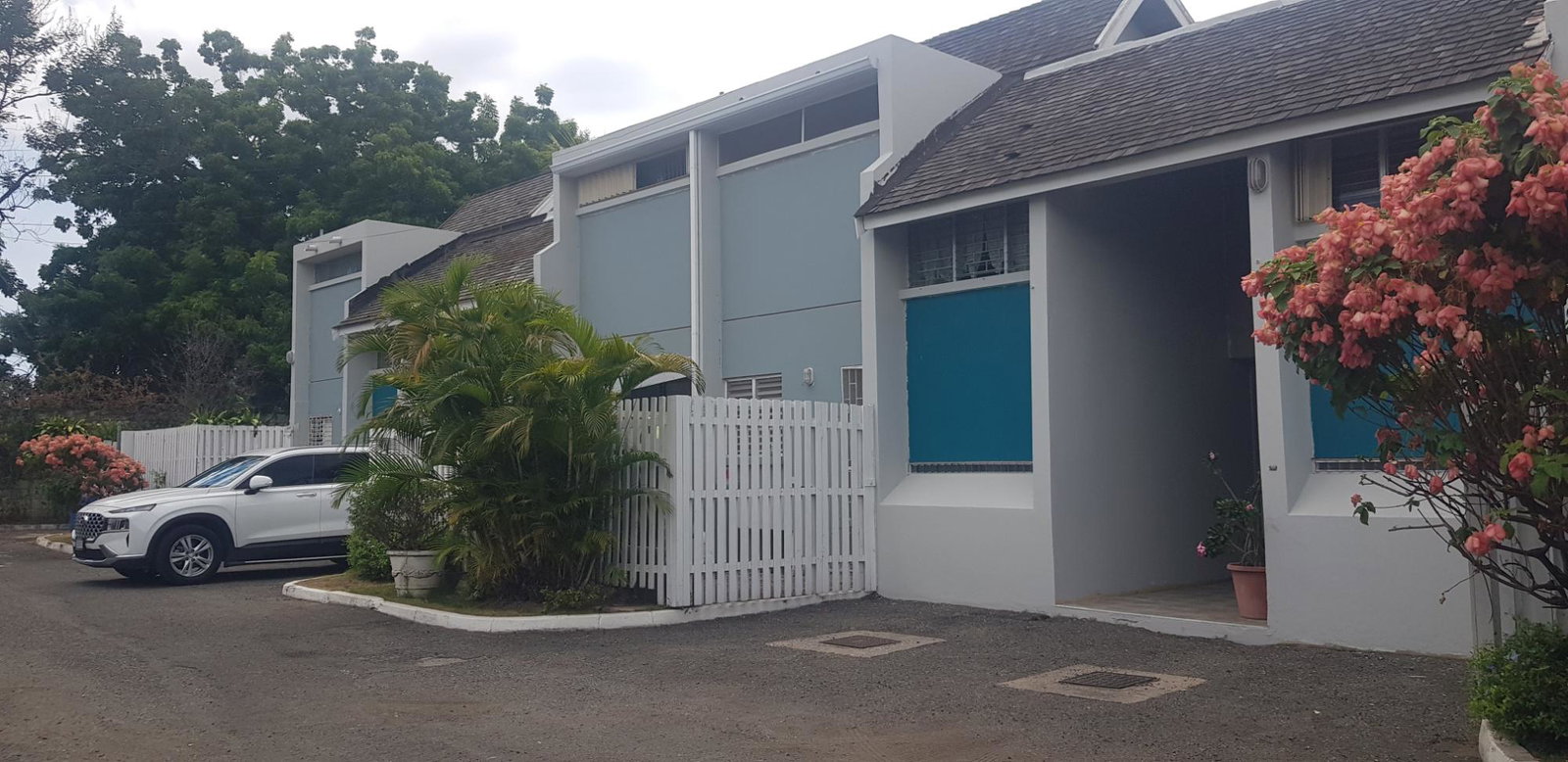 Fourth image of 3-107 Hope Road, Kingston 6 in Kingston 6, St. Andrew, Jamaica - property is For Rent