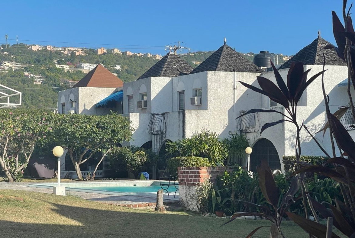 Twelfth image of T/h #29-1 Seymour Kingston 6 in Kingston 6, St. Andrew, Jamaica - property is For Rent