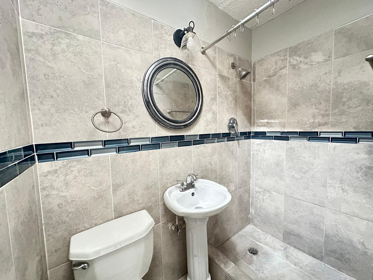 Tenth image of T/h #29-1 Seymour Kingston 6 in Kingston 6, St. Andrew, Jamaica - property is For Rent