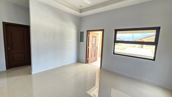 Eighth image of 175 Oak Estate in Bernard Lodge, St. Catherine, Jamaica - property is For Rent