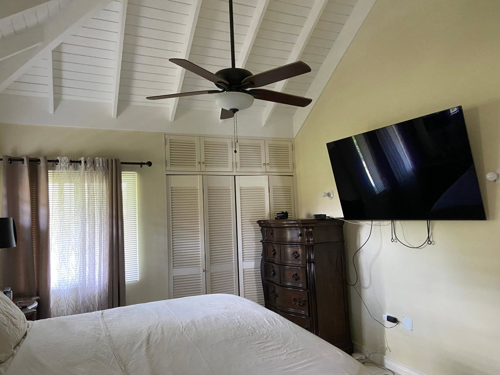 Modern-3-Bedroom-House-for-Rent-at-Richmond-Estate-St.-Ann-Jamaica Eleventh image of 717-coco Plum Richmond Estate in Laughlands, St. Ann, Jamaica - property is For Rent