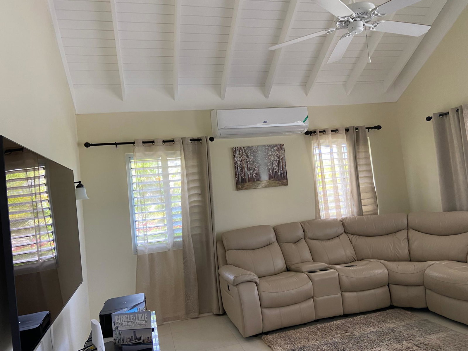 Modern-3-Bedroom-House-for-Rent-at-Richmond-Estate-St.-Ann-Jamaica Sixteenth image of 717-coco Plum Richmond Estate in Laughlands, St. Ann, Jamaica - property is For Rent
