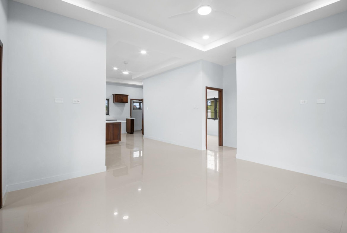 Second image of 3 Oak Estate in Greater Portmore, St. Catherine, Jamaica - property is For Rent