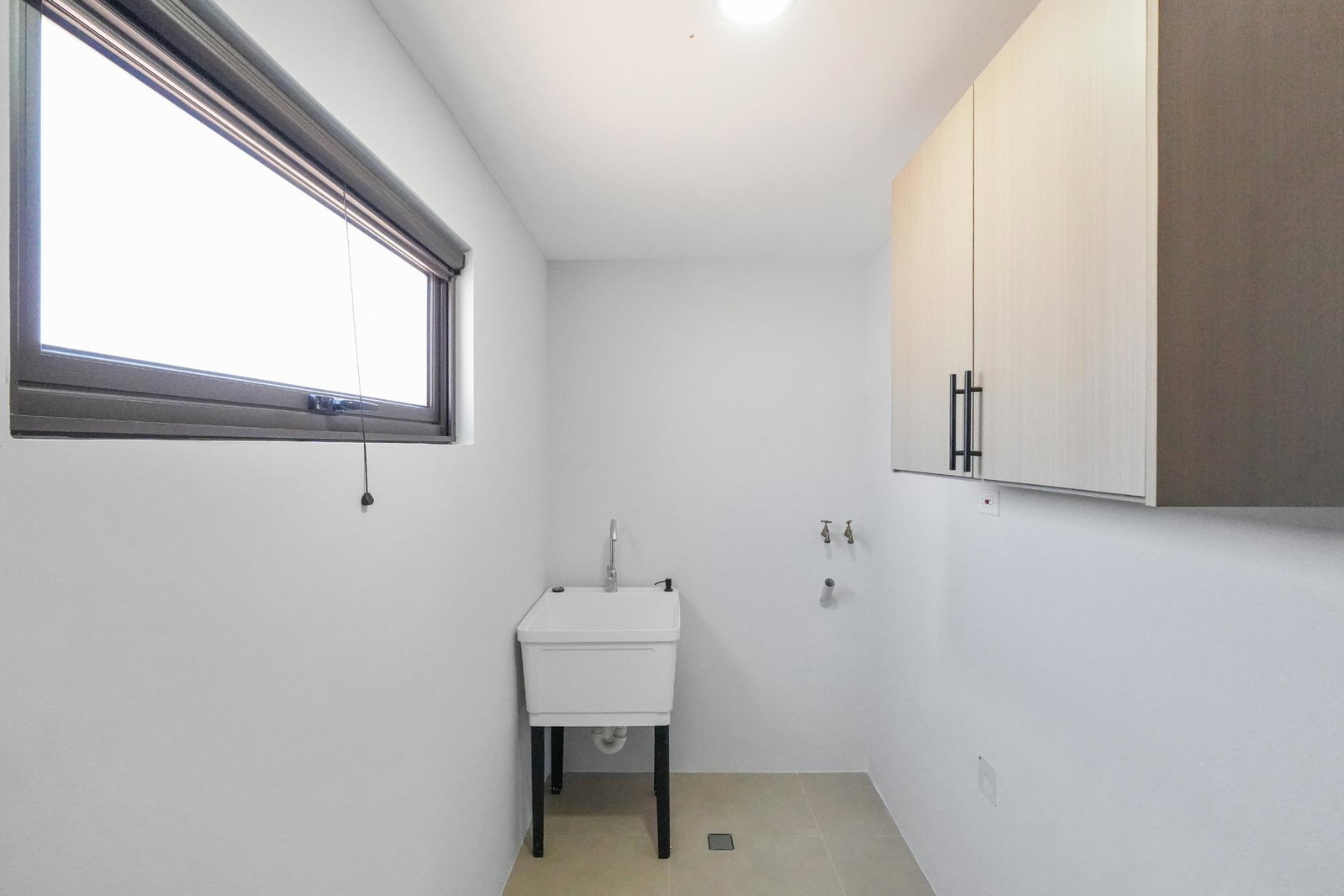 Modern-3-Bedroom-House-for-Rent-in-Oak-Estate-Portmore-St.-Catherine Twelfth image of 3 Oak Estate in Greater Portmore, St. Catherine, Jamaica - property is For Rent