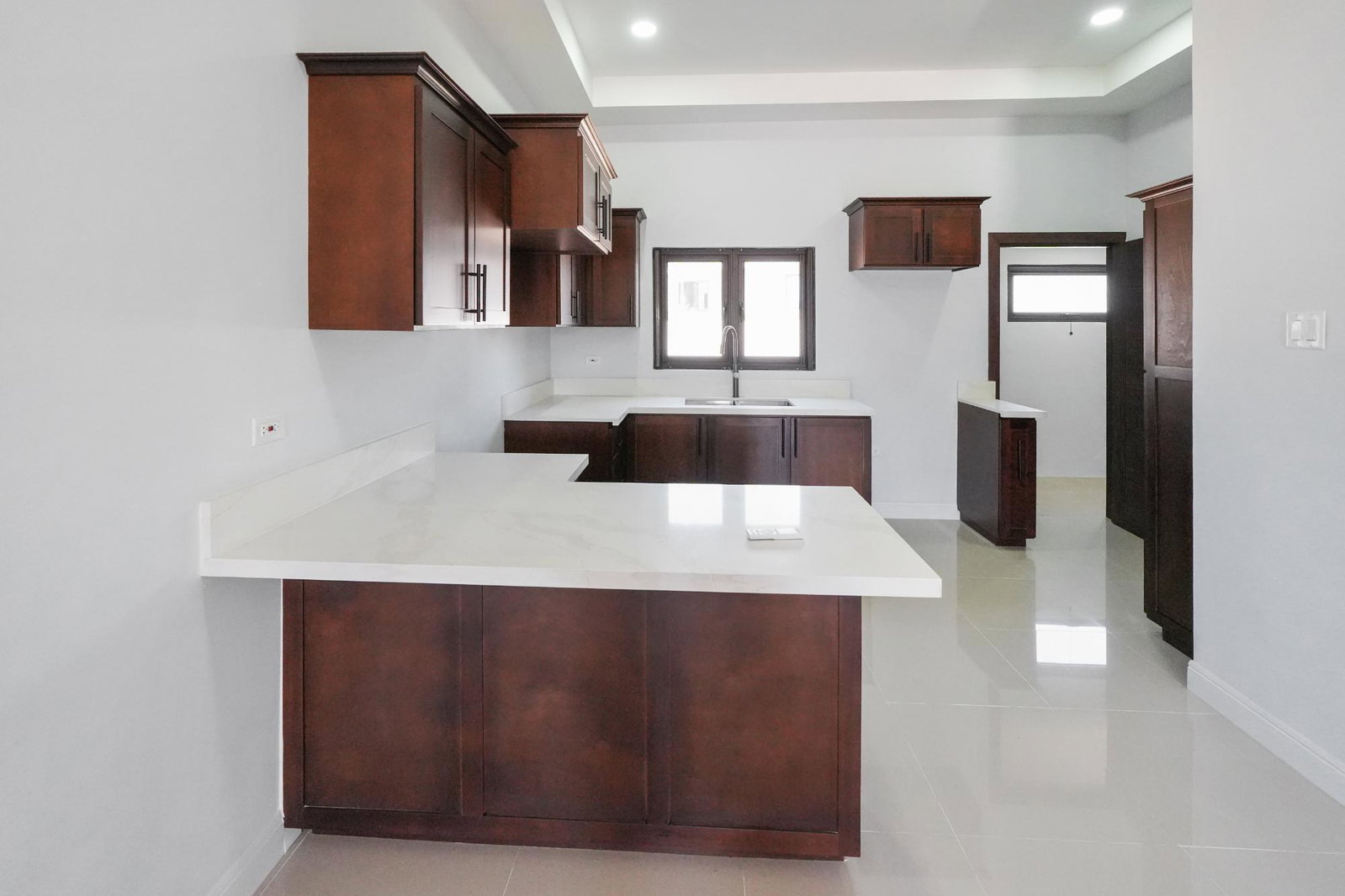 Modern-3-Bedroom-House-for-Rent-in-Oak-Estate-Portmore-St.-Catherine Third image of 3 Oak Estate in Greater Portmore, St. Catherine, Jamaica - property is For Rent