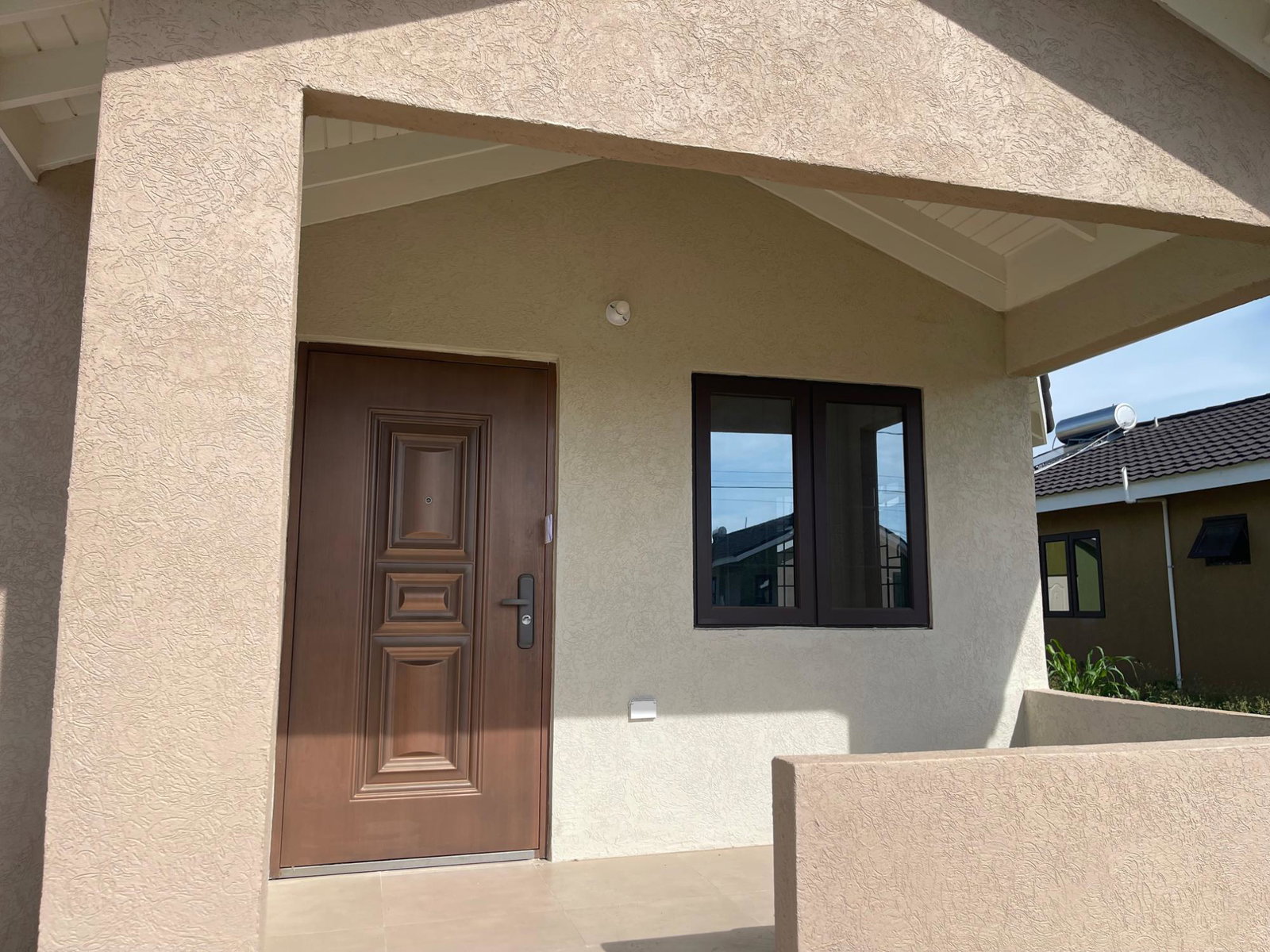 Modern-3-Bedroom-House-for-Rent-in-Oak-Estate-St.-Catherine-Jamaica Fourth image of 470-470 Oak Estate in Portmore Pines, St. Catherine, Jamaica - property is For Rent