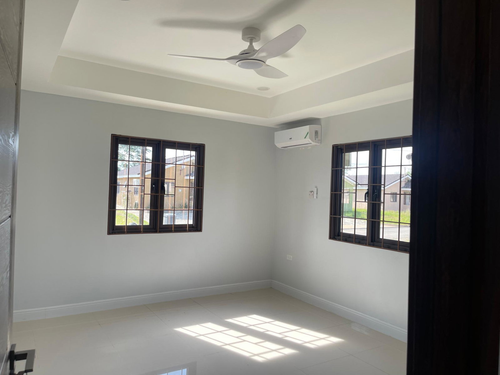 Modern-3-Bedroom-House-for-Rent-in-Oak-Estate-St.-Catherine-Jamaica Tenth image of 470-470 Oak Estate in Portmore Pines, St. Catherine, Jamaica - property is For Rent