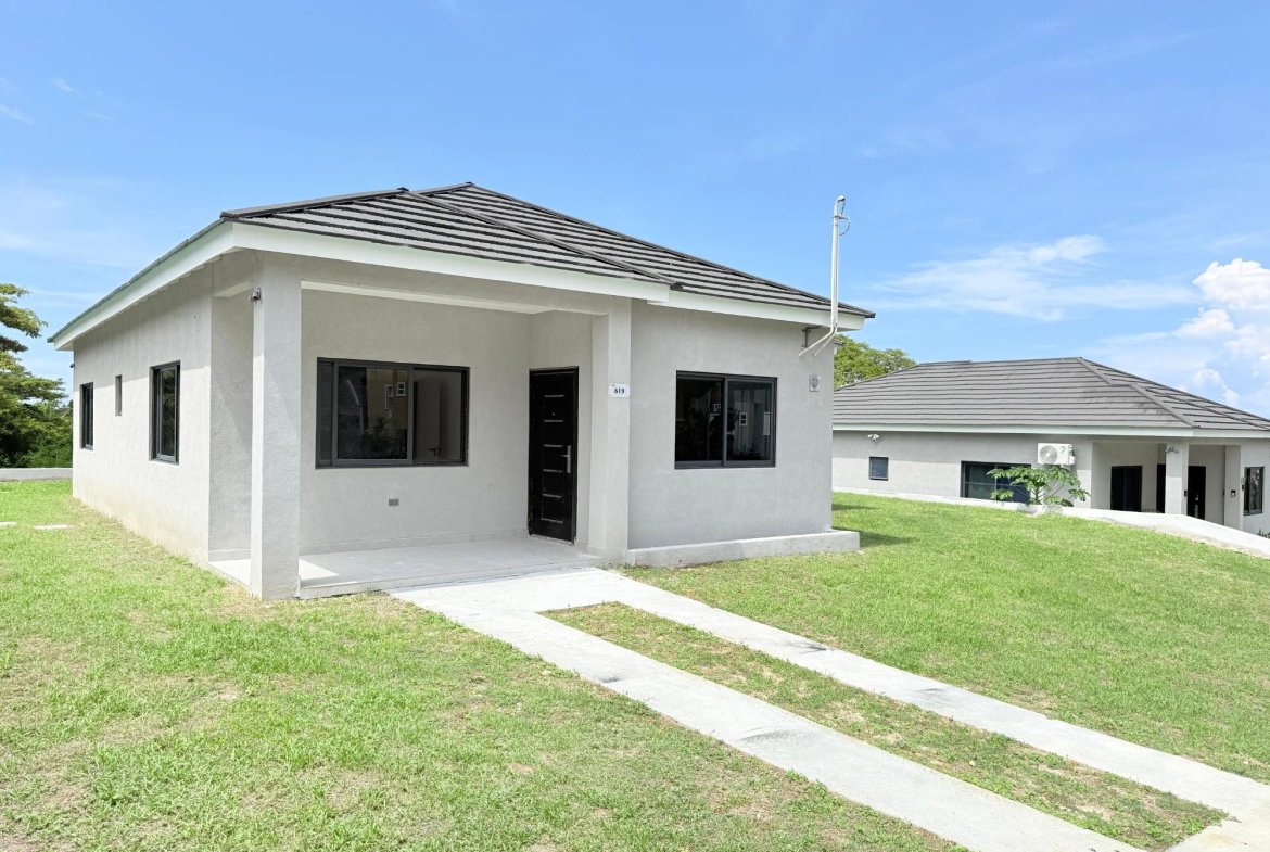 Second image of 619 Calabash Drive in Runaway Bay, St. Ann, Jamaica - property is For Rent