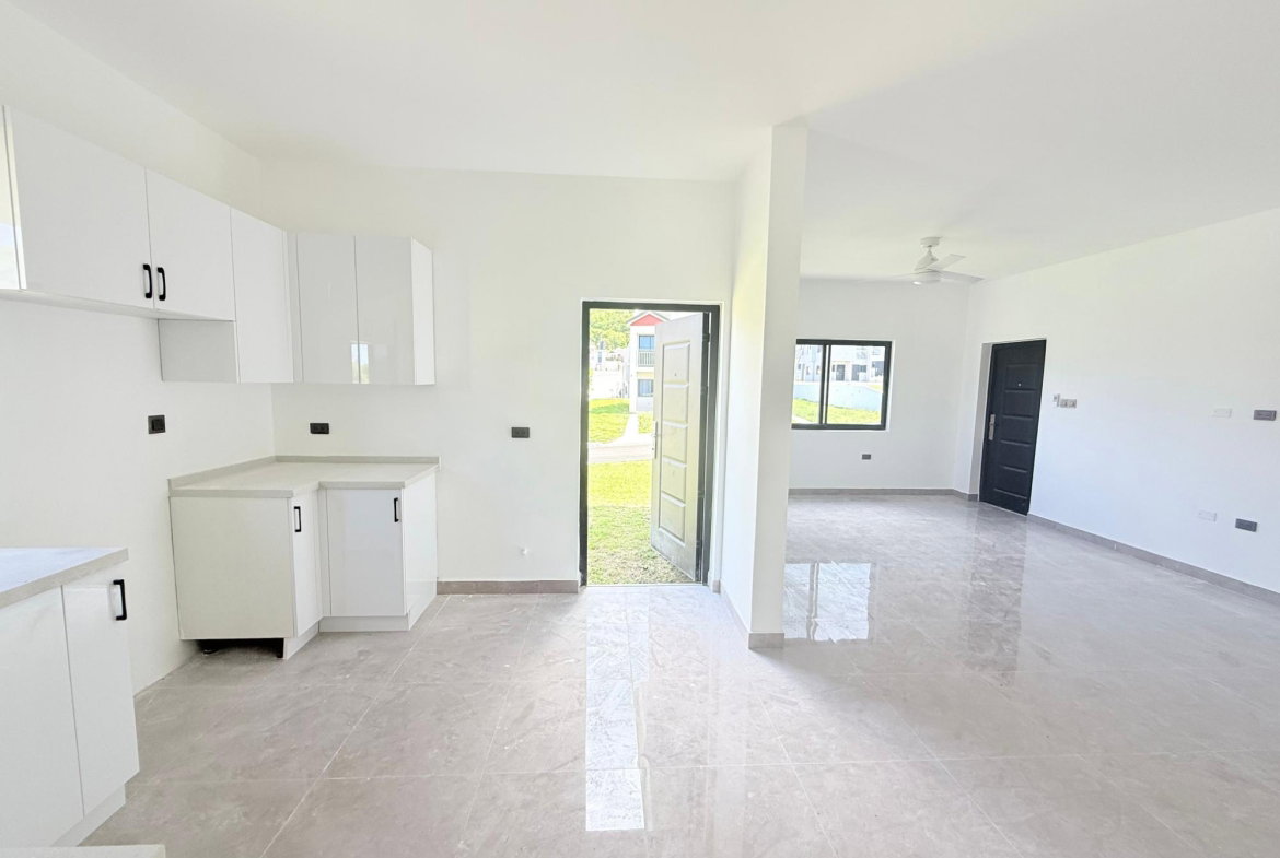 Thirteenth image of 619 Calabash Drive in Runaway Bay, St. Ann, Jamaica - property is For Rent