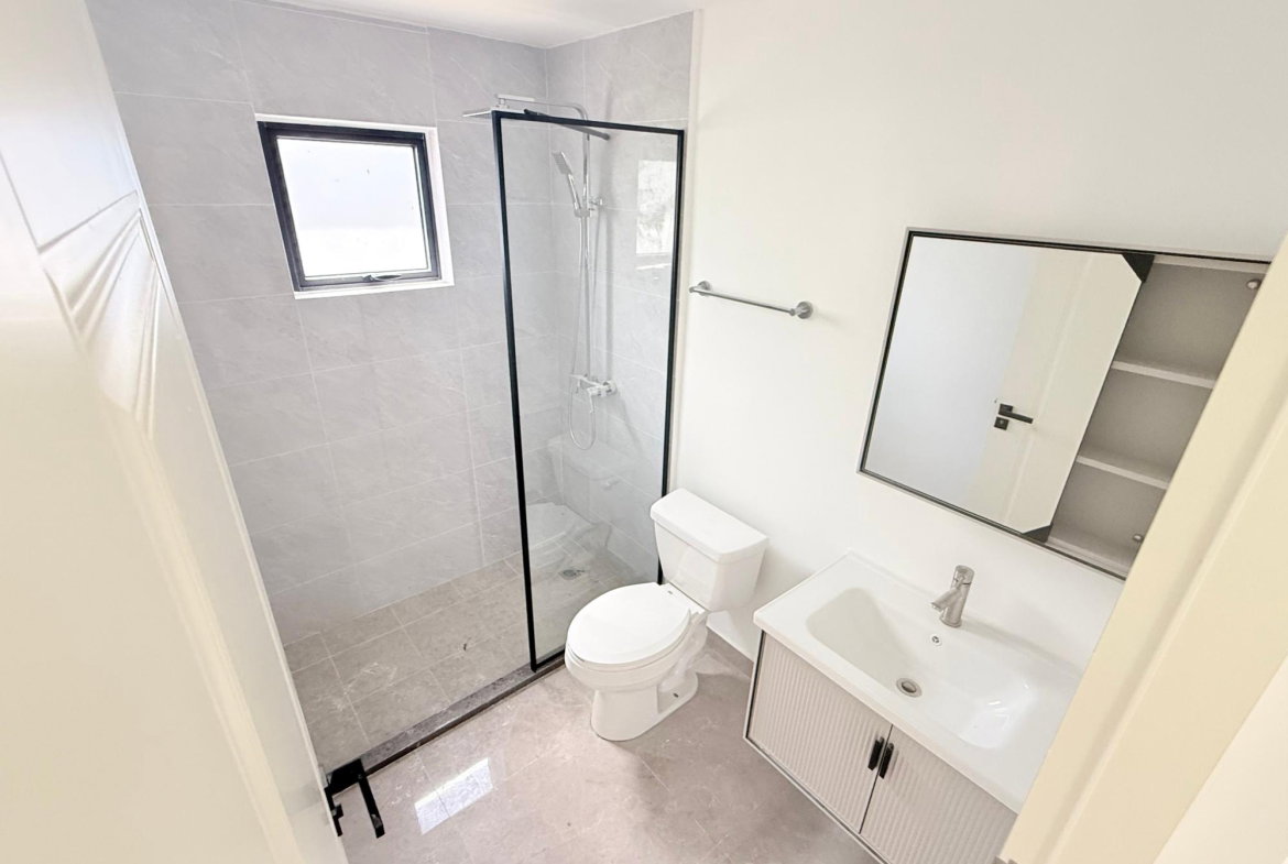 Ninth image of 619 Calabash Drive in Runaway Bay, St. Ann, Jamaica - property is For Rent