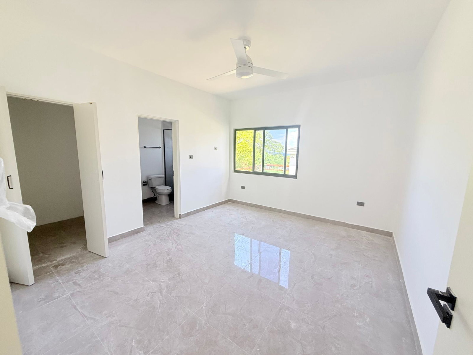 Tenth image of 619 Calabash Drive in Runaway Bay, St. Ann, Jamaica - property is For Rent