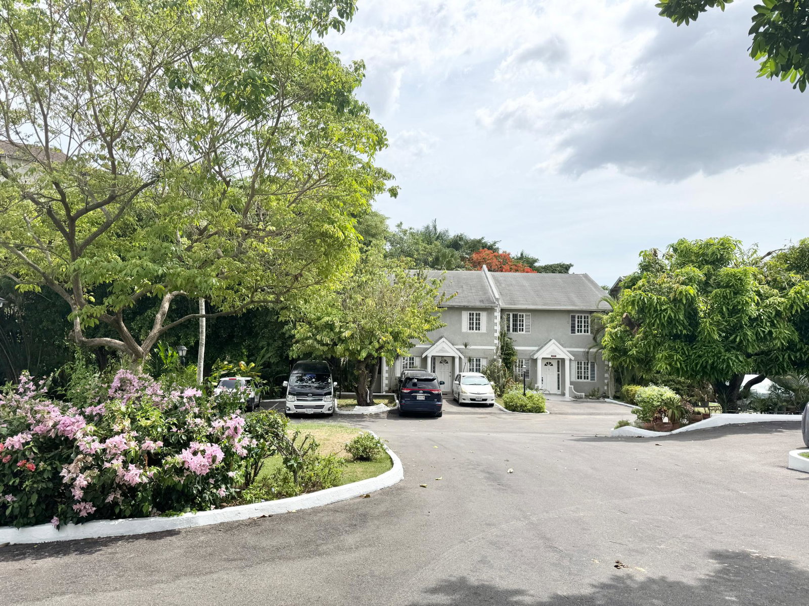 Second image of 5-4b Jacks Hill Close in Kingston 6, St. Andrew, Jamaica - property is For Rent