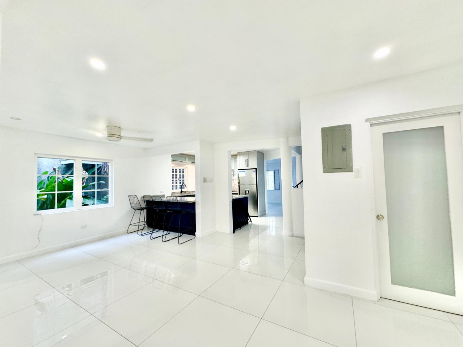 Thirteenth image of 5-4b Jacks Hill Close in Kingston 6, St. Andrew, Jamaica - property is For Rent