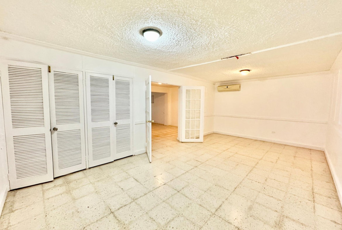 Twenty-Seventh image of 5-4b Jacks Hill Close in Kingston 6, St. Andrew, Jamaica - property is For Rent