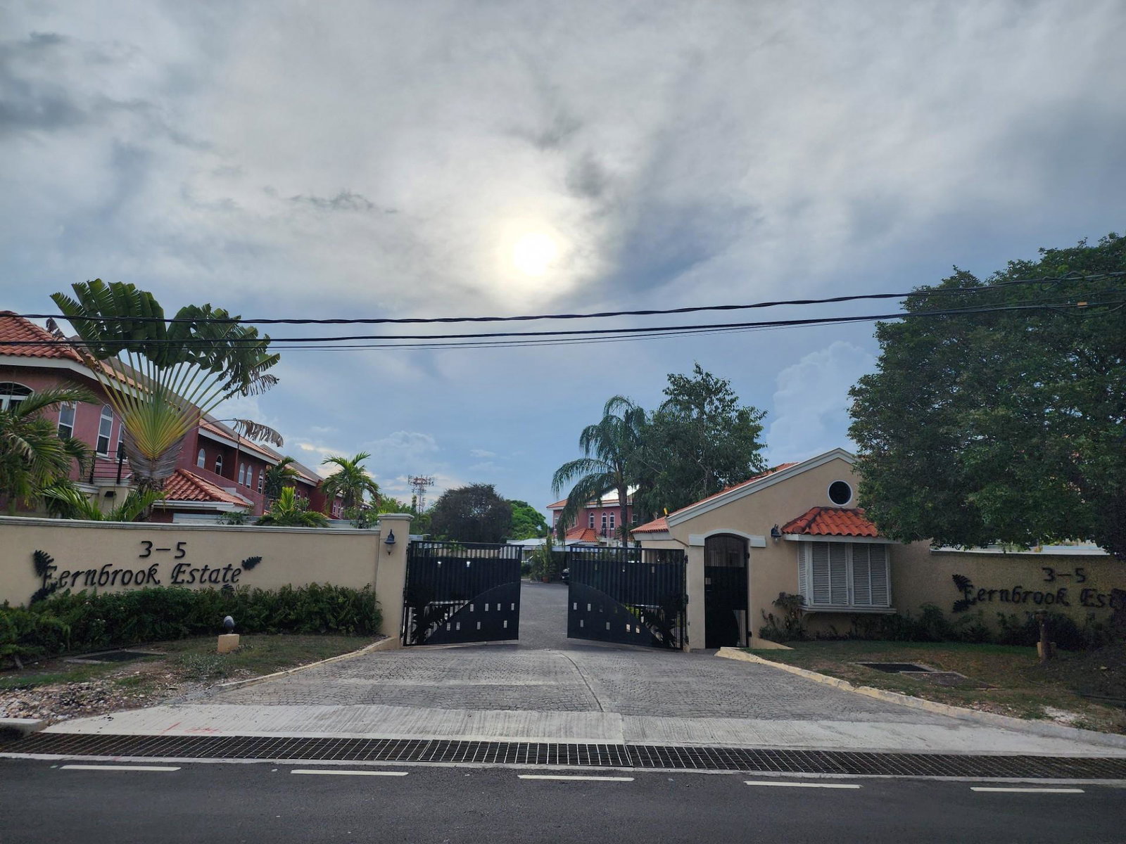 Second image of 9-3-5 Clieveden Avenue in Kingston 6, St. Andrew, Jamaica - property is For Rent