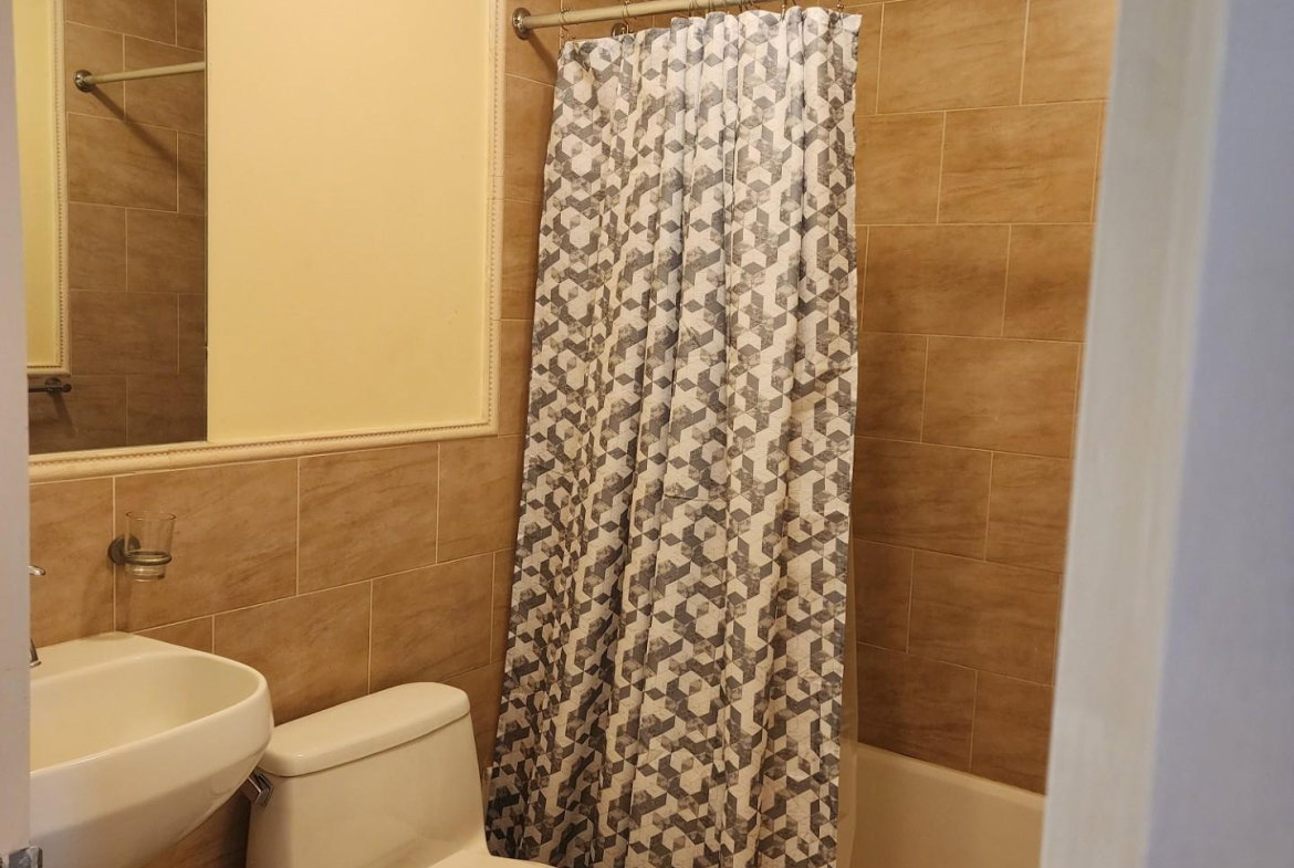 Thirteenth image of 9-3-5 Clieveden Avenue in Kingston 6, St. Andrew, Jamaica - property is For Rent