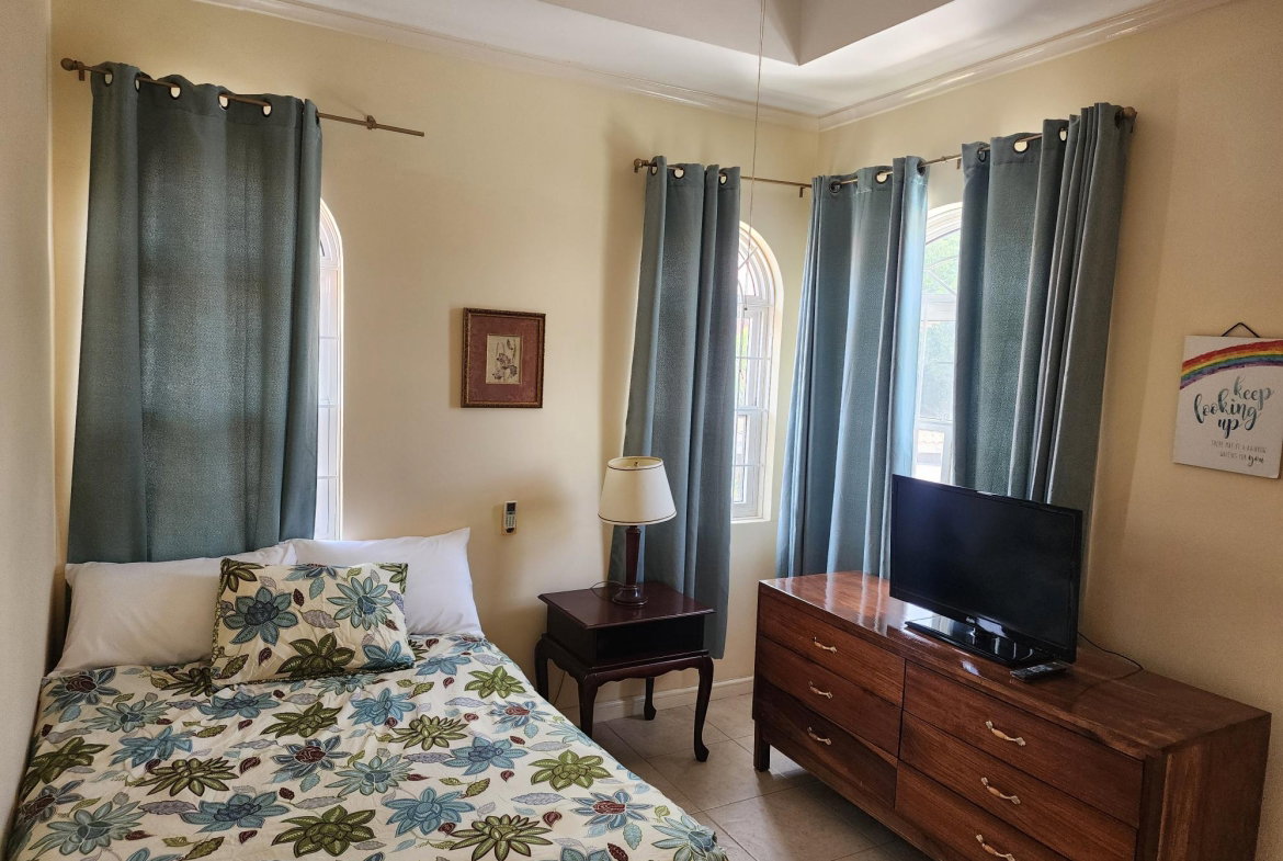 Fourteenth image of 9-3-5 Clieveden Avenue in Kingston 6, St. Andrew, Jamaica - property is For Rent