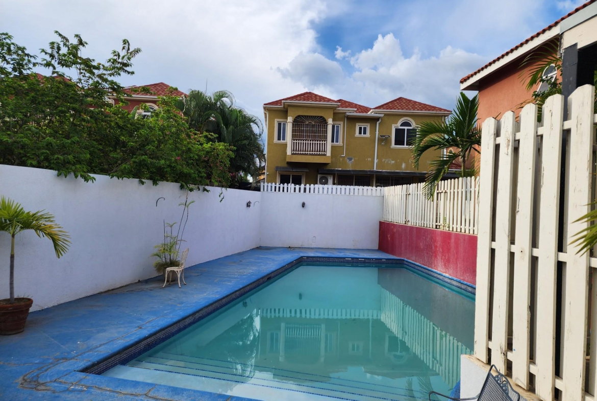 Seventeenth image of 9-3-5 Clieveden Avenue in Kingston 6, St. Andrew, Jamaica - property is For Rent