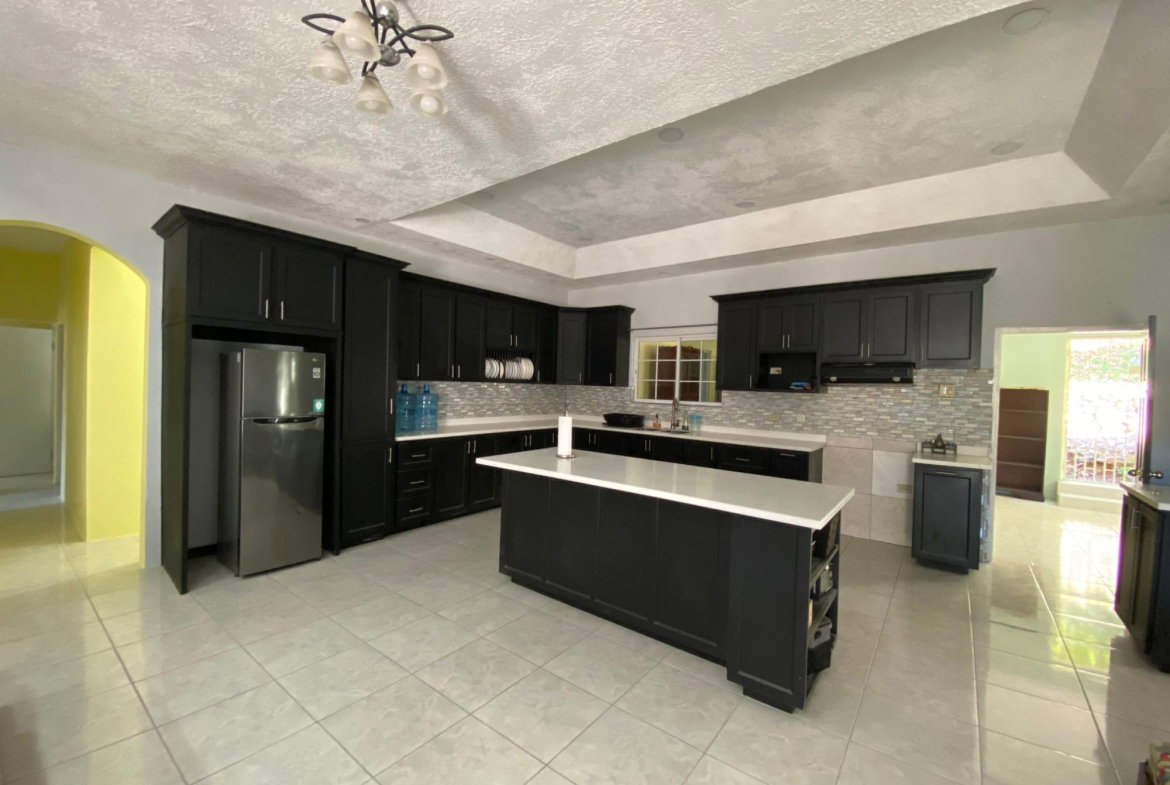 Third image of 7 Belvedere Road, Red Hills in Red Hills, St. Andrew, Jamaica - property is For Rent