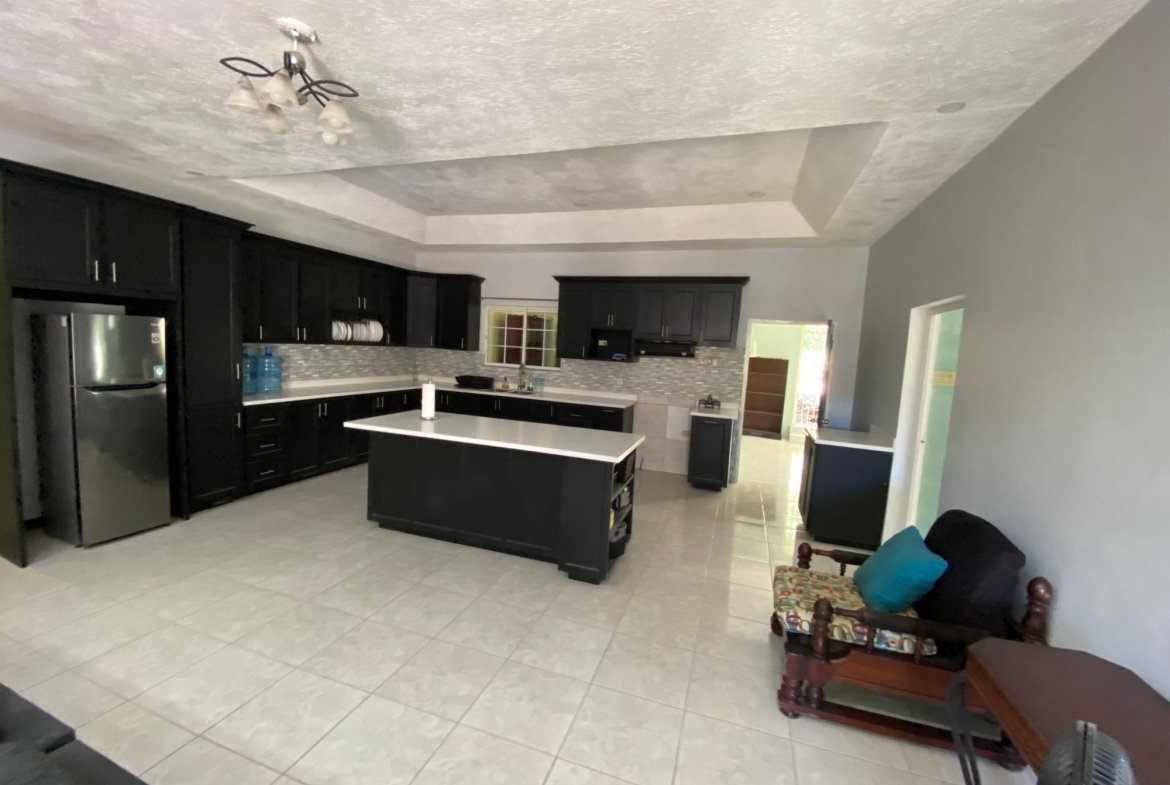 Eighth image of 7 Belvedere Road, Red Hills in Red Hills, St. Andrew, Jamaica - property is For Rent
