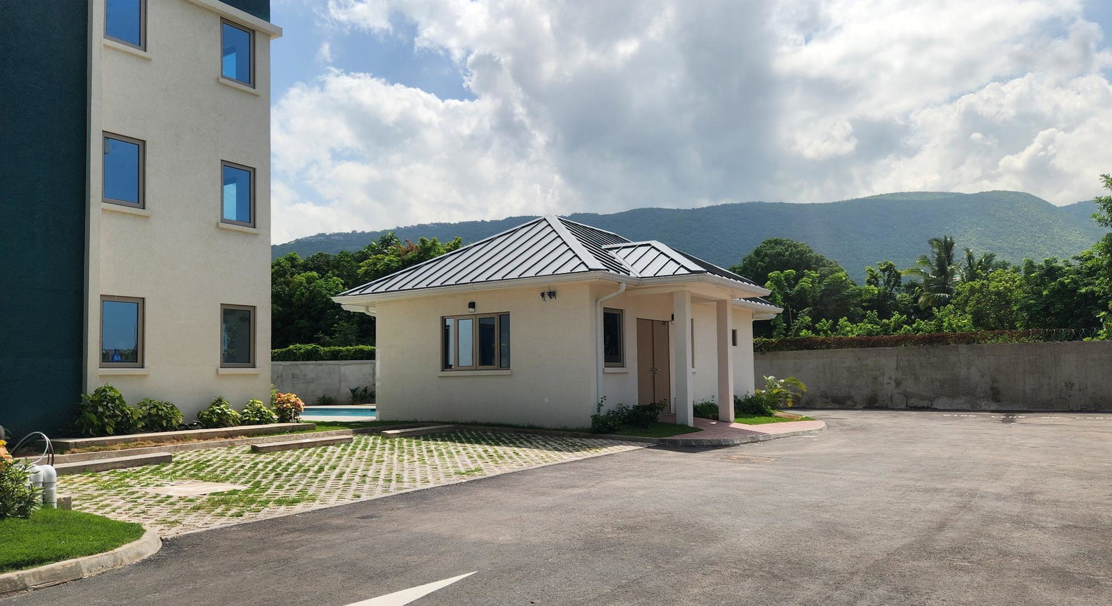 Modern-Apartment-for-Sale-at-The-Vineyards-at-Deanery-Kingston-3-Jamaica Fourteenth image of Ag8-50b Deanery Road, Kingston 3 in Kingston 3, St. Andrew, Jamaica - property is For Sale