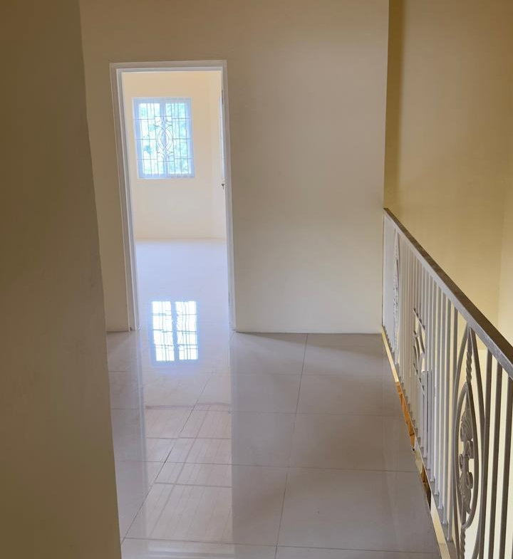 Eighth image of Unit 6-claryvonne 23 Retirement Road, Part in Santa Cruz, St. Elizabeth, Jamaica - property is For Sale