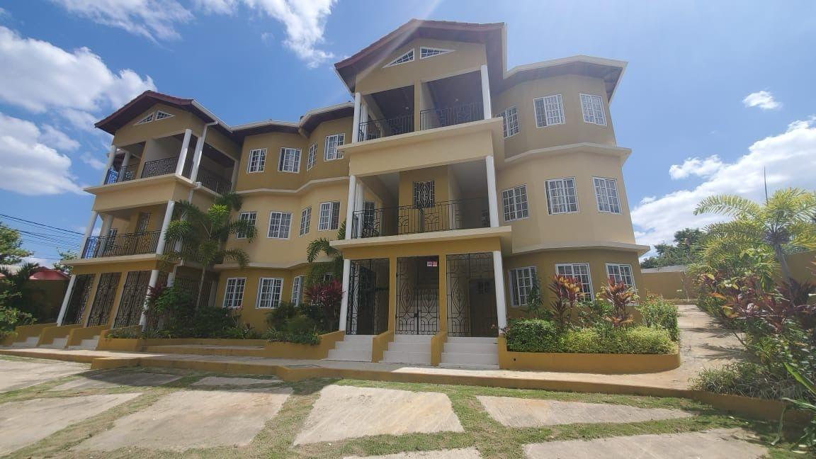 Second image of Unit 7-claryvonne 23 Retirement Road, Part in Santa Cruz, St. Elizabeth, Jamaica - property is For Sale