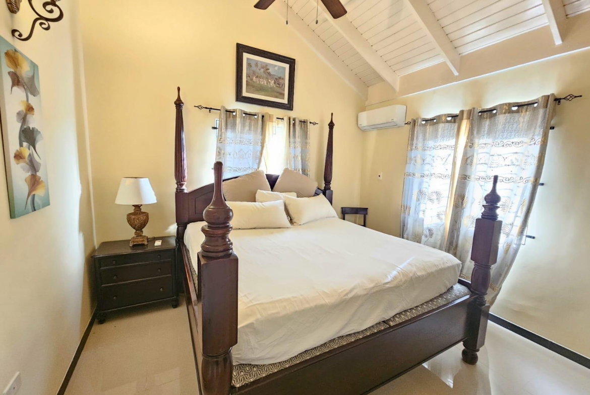 Sixteenth image of Edmund Ridge, Montego Bay in Montego Bay, St. James, Jamaica - property is For Rent