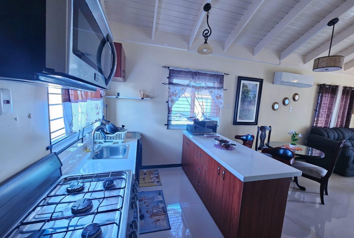 Fifth image of Edmund Ridge, Montego Bay in Montego Bay, St. James, Jamaica - property is For Rent