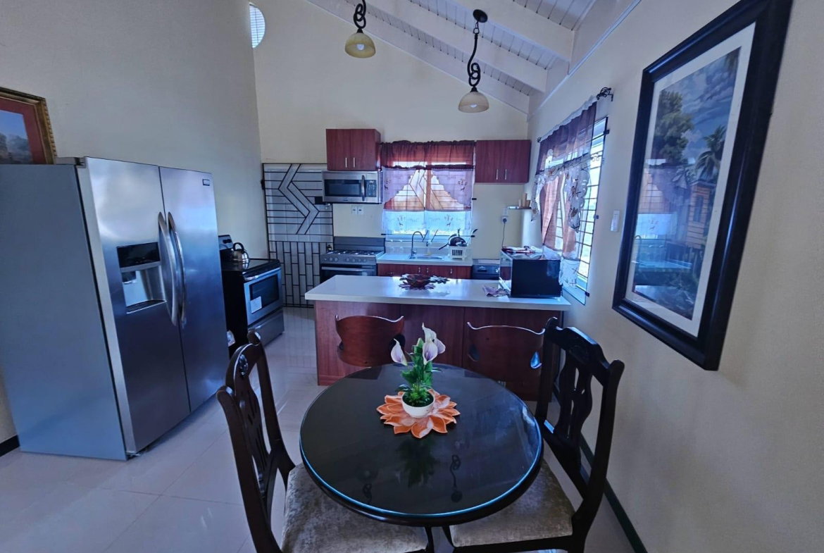 Seventh image of Edmund Ridge, Montego Bay in Montego Bay, St. James, Jamaica - property is For Rent