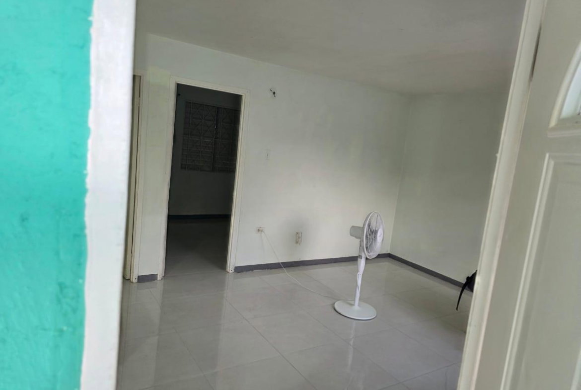 Sixth image of 394-14th Ave West Cumberland in Gregory Park, St. Catherine, Jamaica - property is For Rent