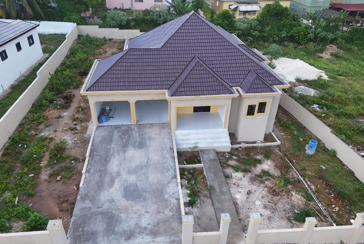 First image of Lot 7 Boxwood in Santa Cruz, St. Elizabeth, Jamaica - property is For Sale