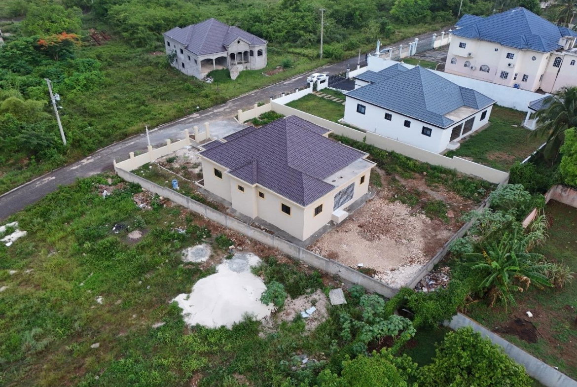 Fourth image of Lot 7 Boxwood in Santa Cruz, St. Elizabeth, Jamaica - property is For Sale