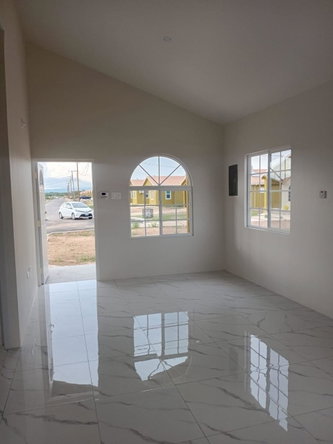 Eleventh image of 939 40 Cayenne Crescent, Phoe in Phoenix Park, St. Catherine, Jamaica - property is For Sale
