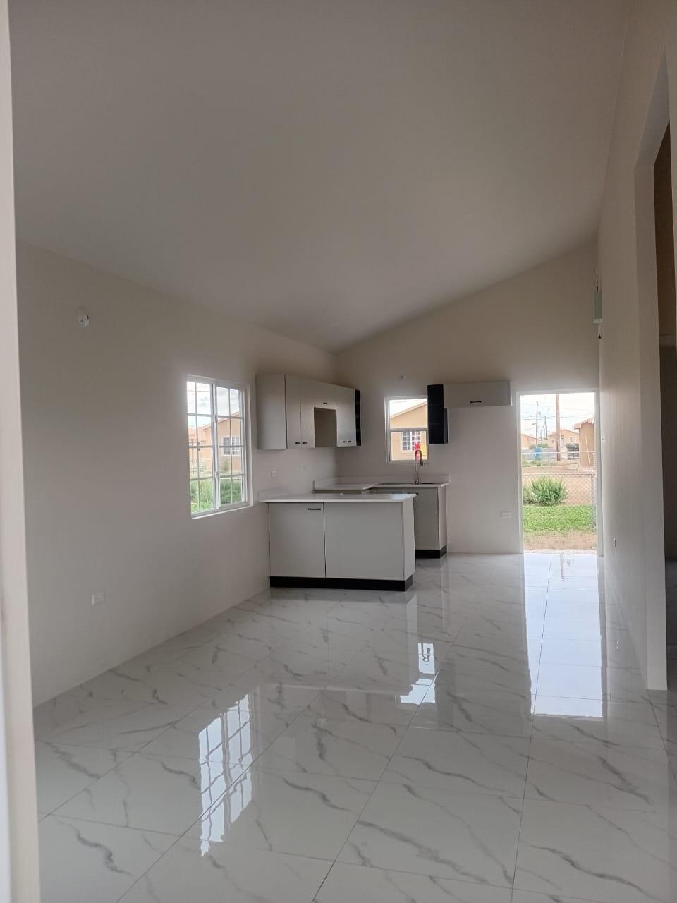 Seventh image of 939 40 Cayenne Crescent, Phoe in Phoenix Park, St. Catherine, Jamaica - property is For Sale