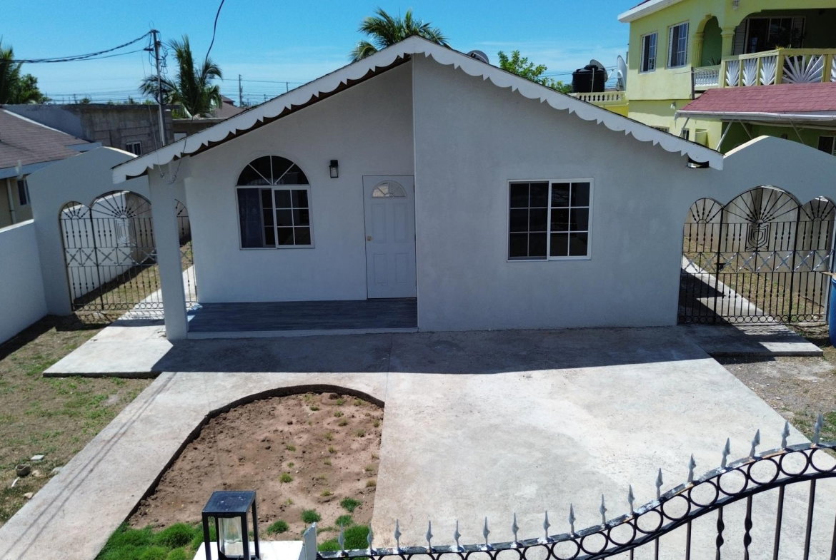 Fourth image of 232 Reef Circle in Old Harbour, St. Catherine, Jamaica - property is For Rent