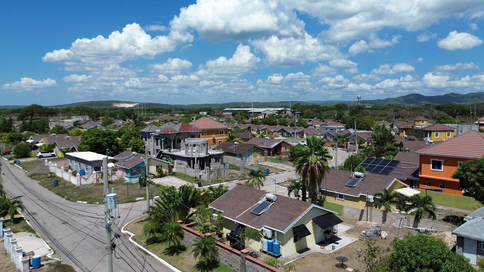 Seventh image of 232 Reef Circle in Old Harbour, St. Catherine, Jamaica - property is For Rent