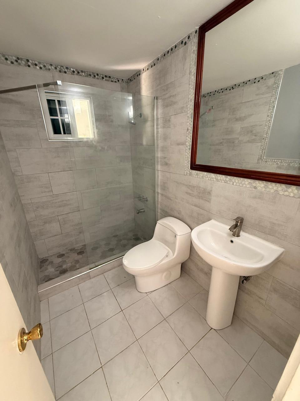 Fifteenth image of 412-5th av Eltham Acres in Spanish Town, St. Catherine, Jamaica - property is For Rent