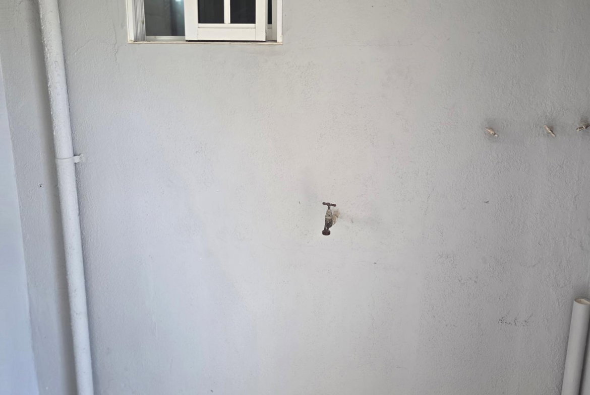 Eighteenth image of 412-5th av Eltham Acres in Spanish Town, St. Catherine, Jamaica - property is For Rent