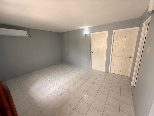 Fifth image of 412-5th av Eltham Acres in Spanish Town, St. Catherine, Jamaica - property is For Rent