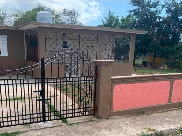 First image of 412-5th av Eltham Acres in Spanish Town, St. Catherine, Jamaica - property is For Rent