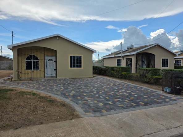 Sixth image of Lot 1147 Phoenix Village Park Phas in Phoenix Park, St. Catherine, Jamaica - property is For Rent
